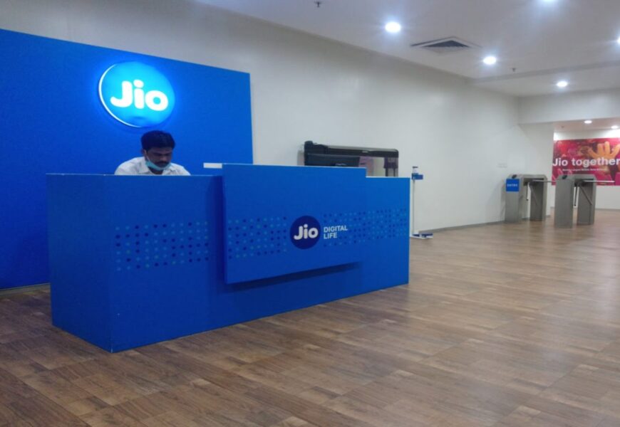 Jio Store Near Me